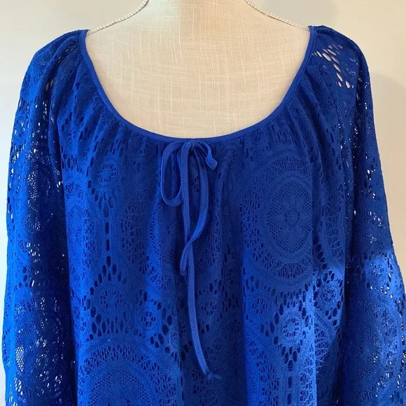 Tacera women’s crochet layer bell sleeve boho lace electric blue top, loose 1X - Picture 3 of 13